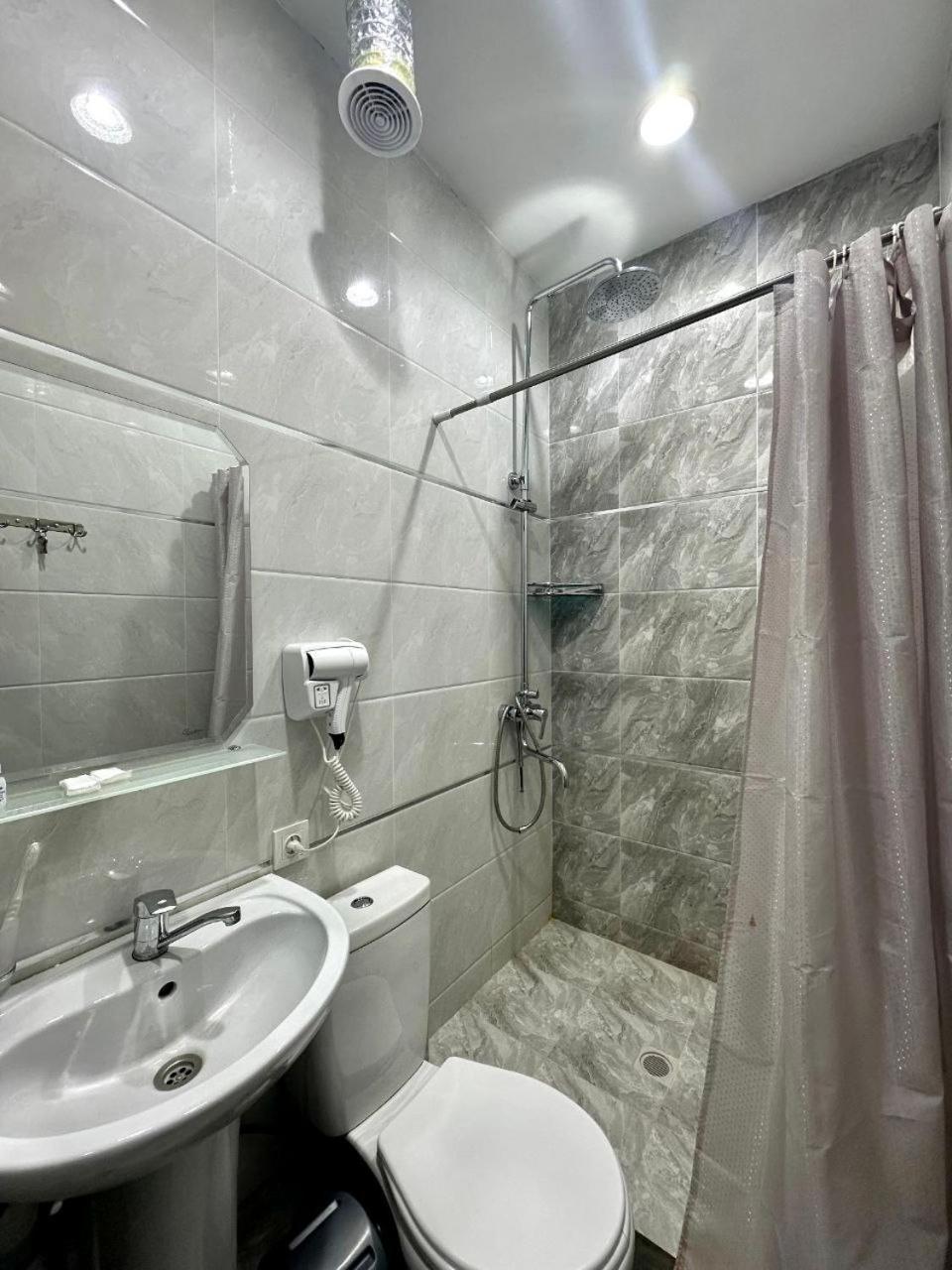 Amor Fati Hotel Tashkent Luaran gambar